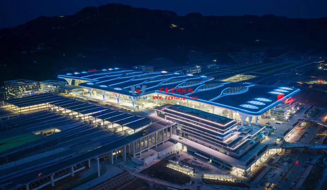 行業(yè)賦能|2025年浙江省建筑幕墻與門窗創(chuàng)新發(fā)展大會(huì)圓滿召開 行業(yè)賦能|2025年浙江省建筑幕墻與門窗創(chuàng)新發(fā)展大會(huì)圓滿召開